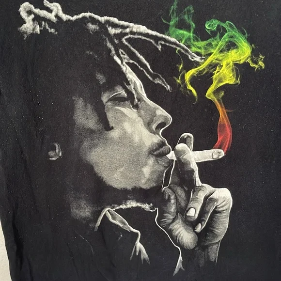 Bob Marley Zion rootswear Rasta smoke graphic tee M unisex - Picture 2 of 6